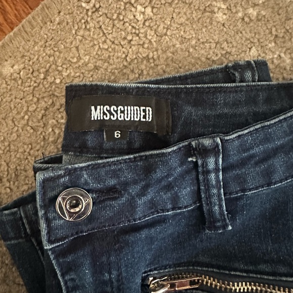 Lot 5 brand new jeans - bulk clothing for keeping or reselling - Picture 8 of 9